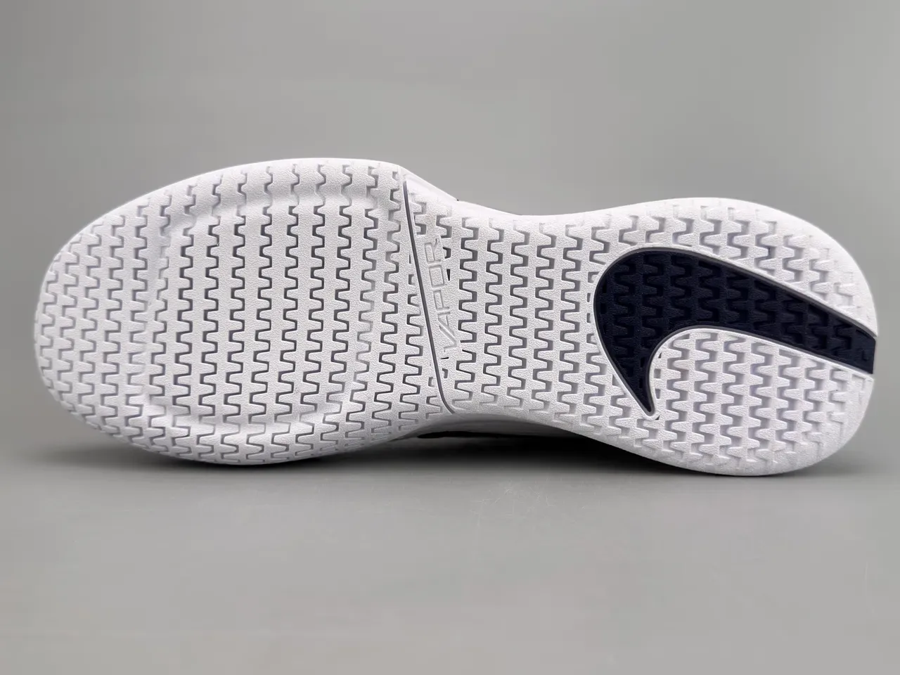 Nike Vapor White Navy Engineered Mesh Upper Swoosh Overlay Lifestyle Sneakers 8