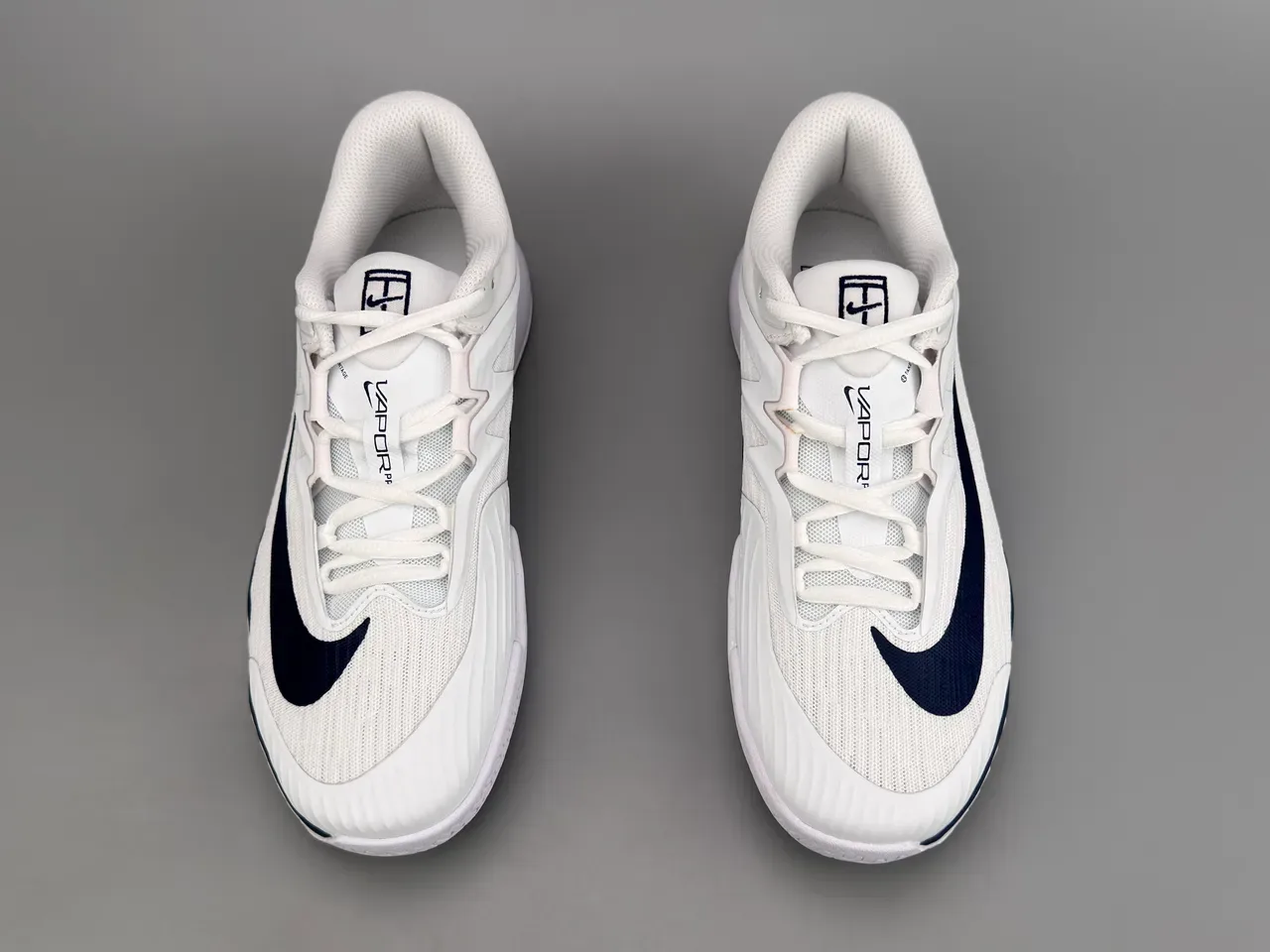 Nike Vapor White Navy Engineered Mesh Upper Swoosh Overlay Lifestyle Sneakers 9