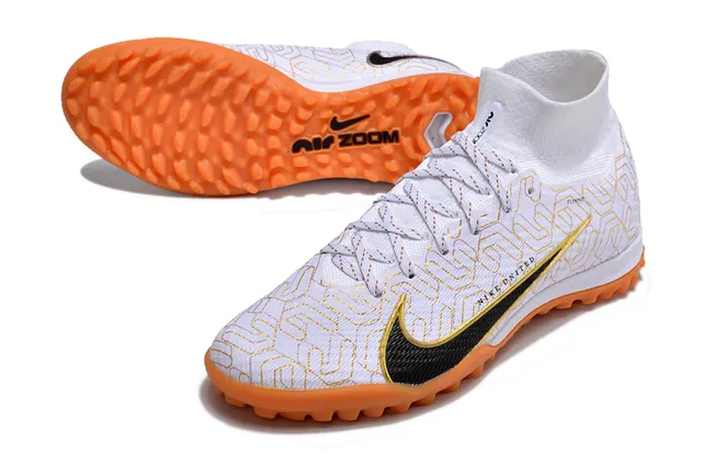 Nike 白橙 高切袜套领 几何金线叠加 草地足球鞋 3
