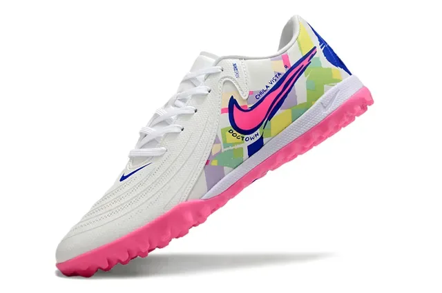 Nike Tênis Baixos Brancos e Rosas com Upper Sintético 3