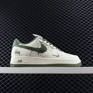 Nike x Stussy Air Force 1 Low أخضر زيتوني وكريمي أحذية نمط حياة