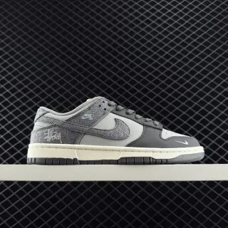 Nike x Stussy Dunk Low حذاء رياضي أسلوب حياة رمادي مع الجزء العلوي المُنسَّق
