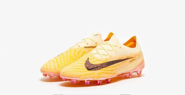Nike Yellow Orange Knit Upper Asymmetric Lacing Firm-Ground Soccer Shoes 2