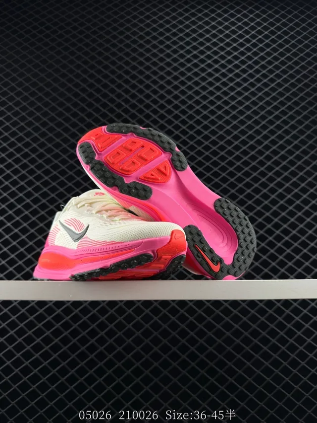 Nike ZoomX Beige and Pink Engineered Mesh Running Shoes 2