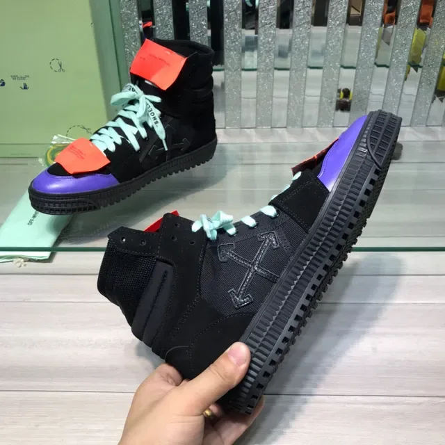 Off-White Negro Púrpura High-Top Detalle Industrial Zapatillas Lifestyle 4