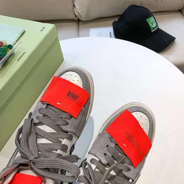 Off-White ডায়াগোনাল অ্যারো ধূসর সাদা হাই-টপ লাইফস্টাইল স্নিকার 7