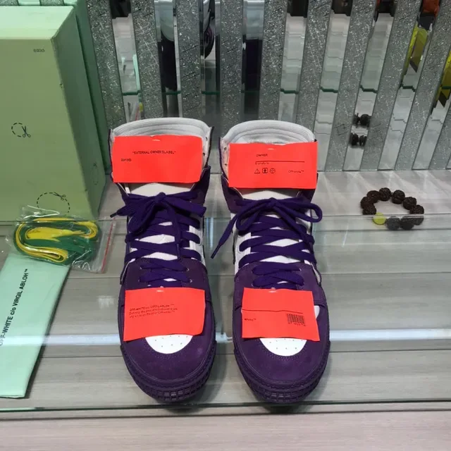 Off-White Zapatillas Lifestyle de Estilo Industrial en Morado y Blanco de Alto 8