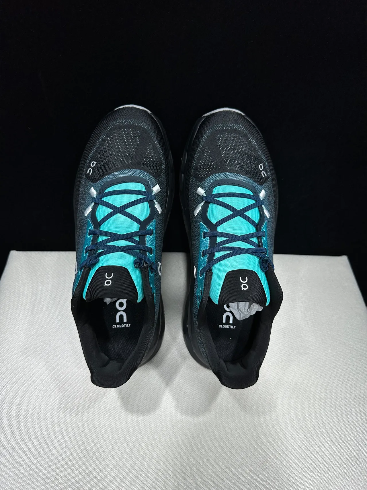 On Cloudmonster Black Teal chaussures de course 8