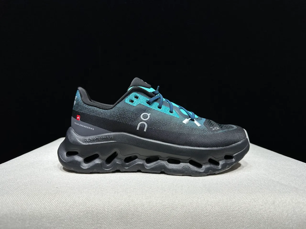 On Cloudmonster Black Teal chaussures de course 11