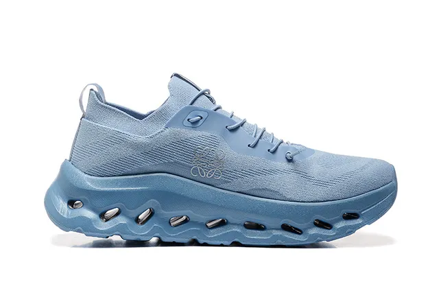 On Cloudmonster 蓝色针织鞋面 CloudTec Pod Sole 跑鞋 4