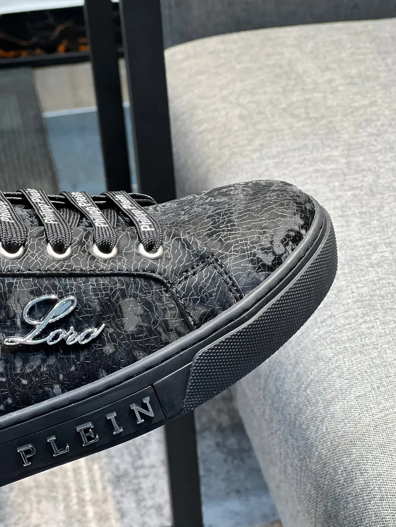 Philipp Plein Black Silver Crackle-Textured Leather Upper Embossed Brand Midsole Lifestyle Sneakers 4