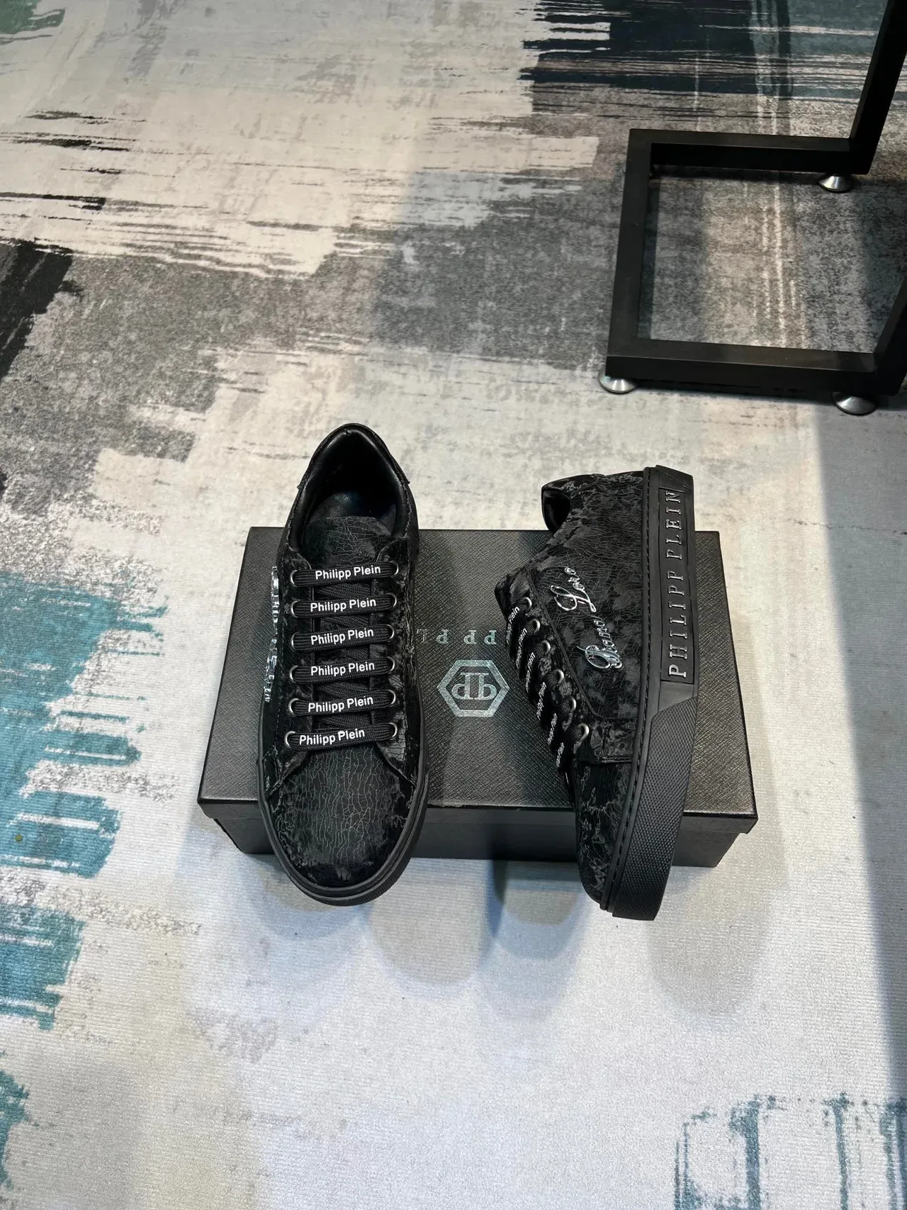 Philipp Plein Black Silver Crackle-Textured Leather Upper Embossed Brand Midsole Lifestyle Sneakers 5