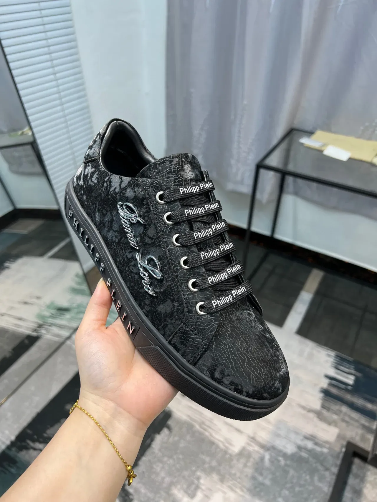 Philipp Plein Black Silver Crackle-Textured Leather Upper Embossed Brand Midsole Lifestyle Sneakers 6