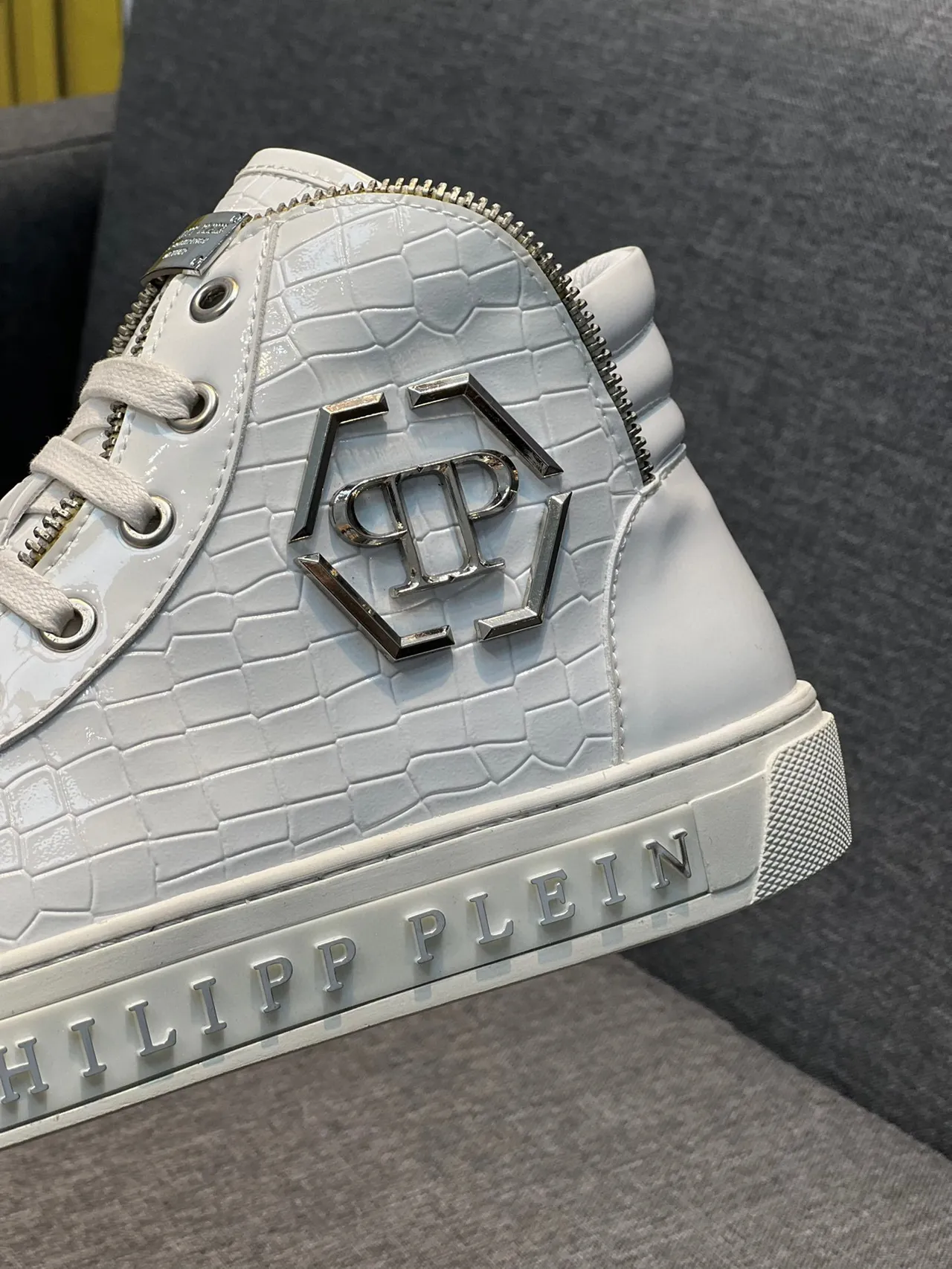 Philipp Plein 高帮鳄鱼压纹白色生活方式运动鞋 7