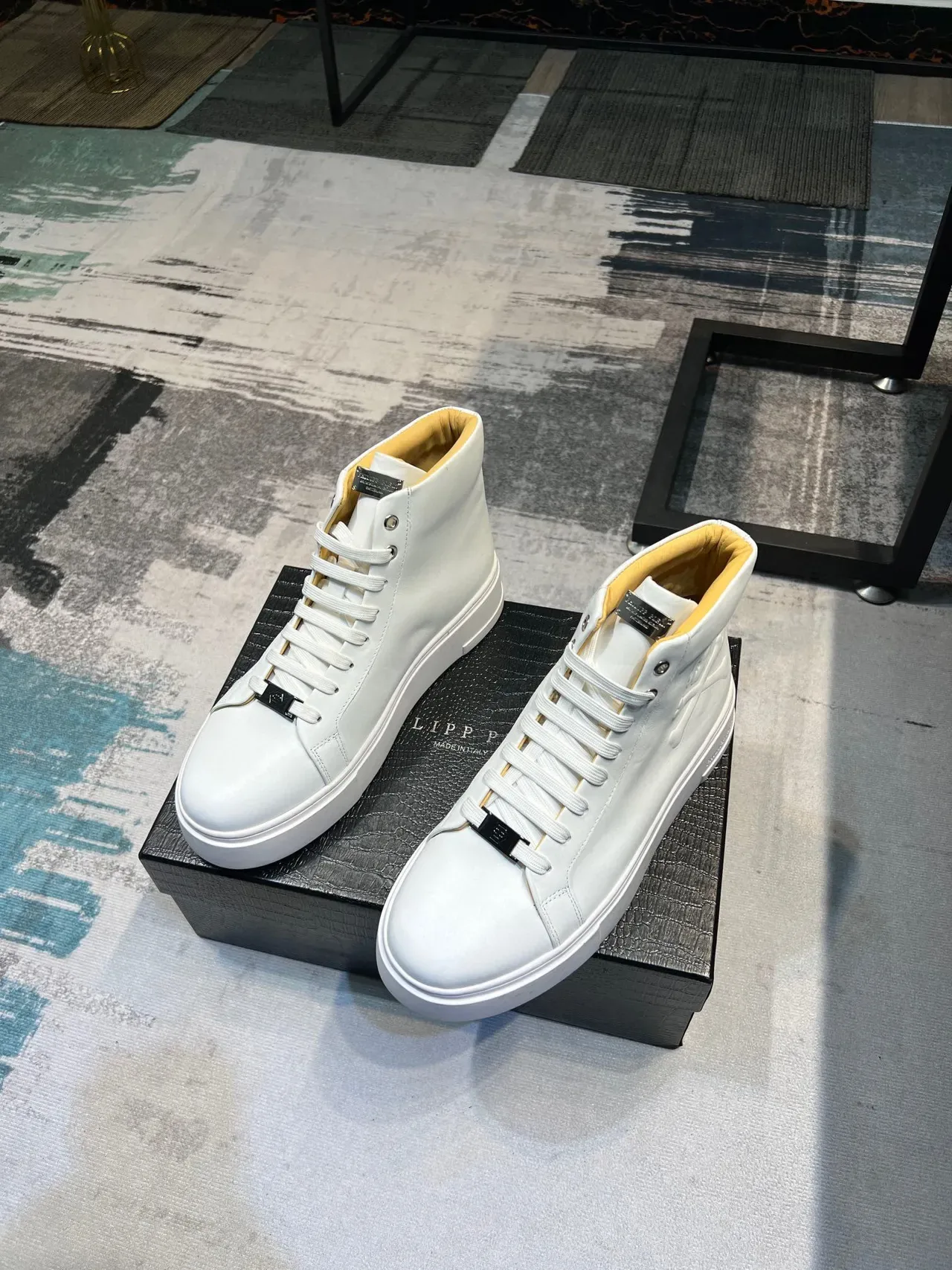 Philipp Plein উচ্চ টপ সাদা হলুদ চামড়ার লাইফস্টাইল স্নিকার 2