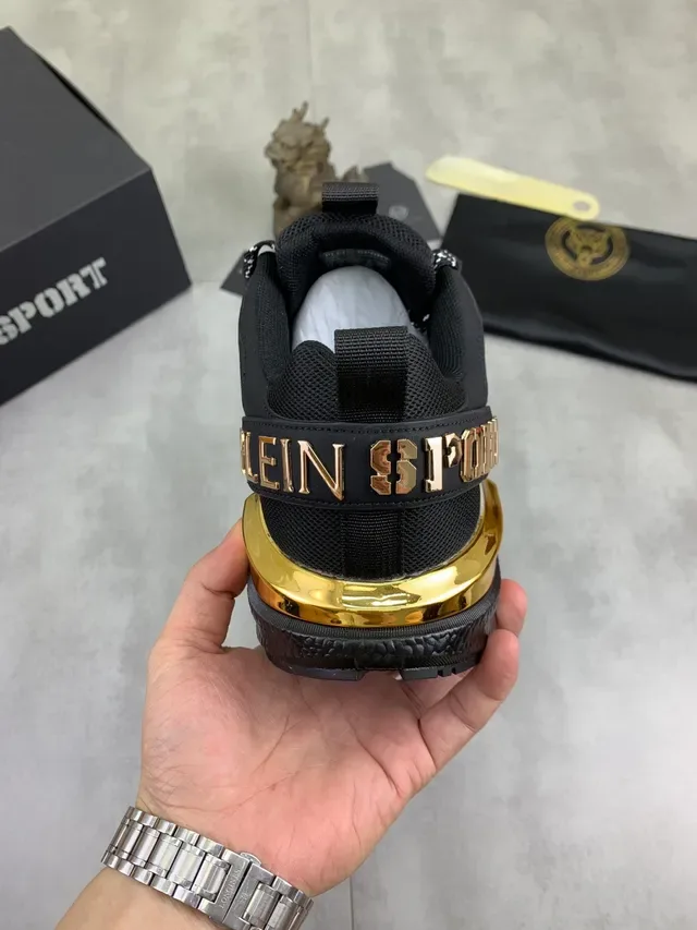 Philipp Plein Plein Sport أسود وذهبي أسلوب حياة سنيكرز 3