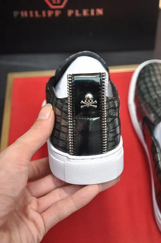 Philipp Plein Tênis Slip-On Croc-Embossed Preto e Branco Lifestyle 2