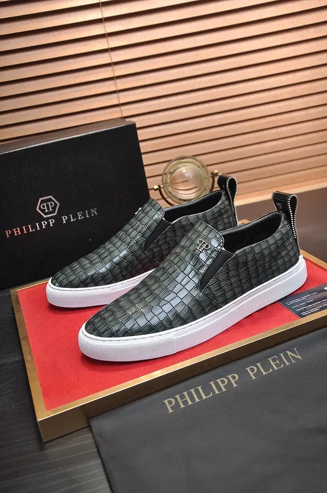 Philipp Plein Tênis Slip-On Croc-Embossed Preto e Branco Lifestyle 7