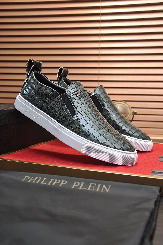 Philipp Plein Tênis Slip-On Croc-Embossed Preto e Branco Lifestyle 8