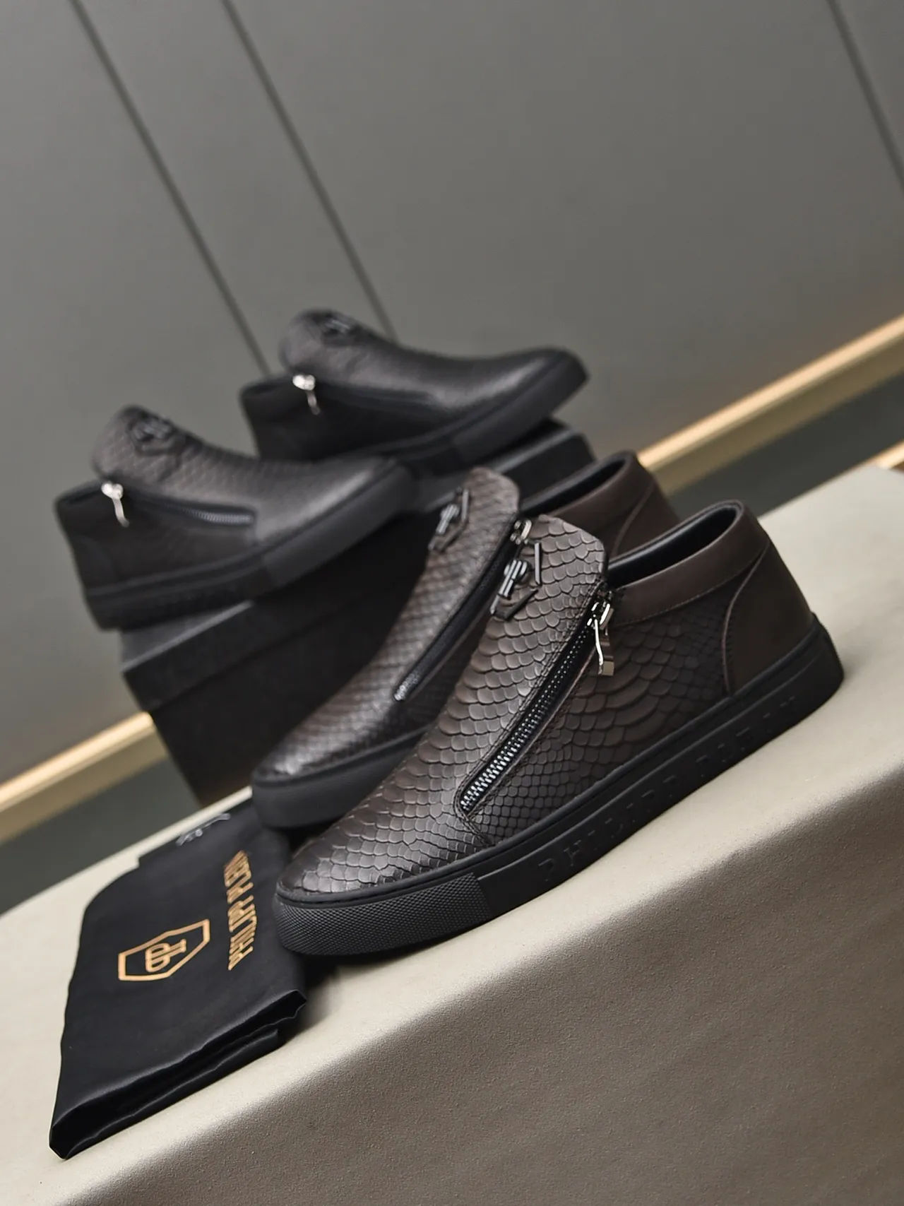Philipp Plein Snake-Embossed Zipper Black Lifestyle Sneaker 2