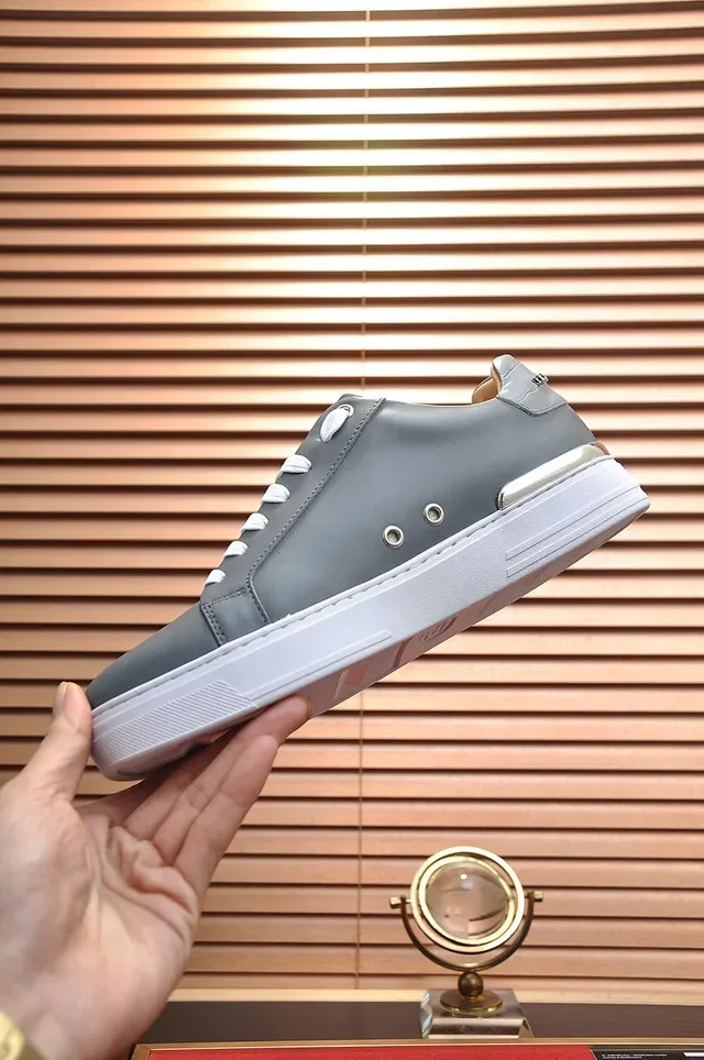 Philipp Plein গ্রে লেদার লাইফস্টাইল স্টাডড স্নিকার্স 6