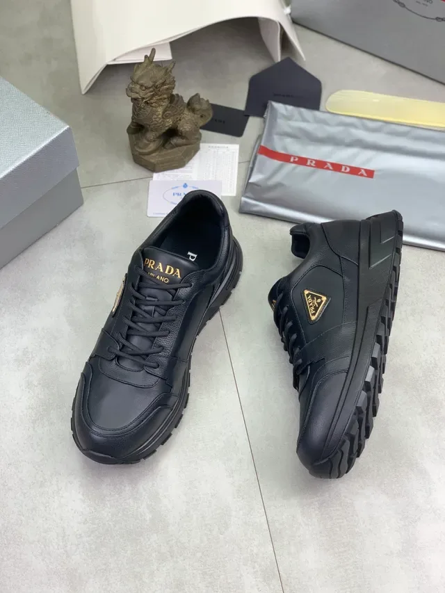 Prada Cloudbust काले सोने चमड़े की स्नीकर्स मोटी प्लेटफॉर्म लाइफस्टाइल स्नीकर्स 5