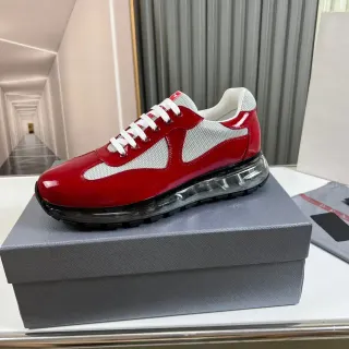 Prada Cloudbust Trainer लाल और सफेद लाइफस्टाइल स्नीकर