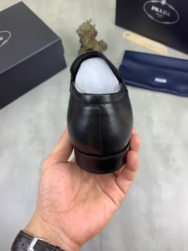 Mocassins Prada Horsebit Cuir Pebbled Noir 3