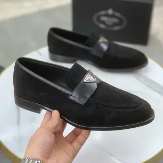 Prada Mocasin Negro Ante Correa Cuero