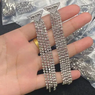 Prada Triangulaire Cristal Goutte Argent Transparente Logo Cap Multi-Ligne Strass Frange Boucles d'Oreilles