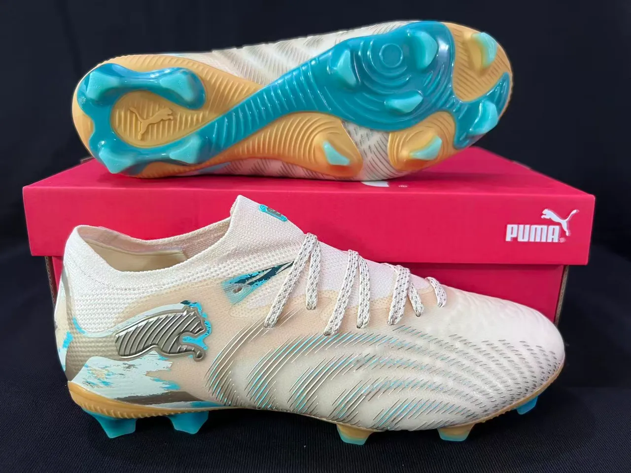 Puma Future Z Beige Blue Knitted Sock-Fit Upper Textured Ridge Detailing Firm-Ground Soccer Shoes 6