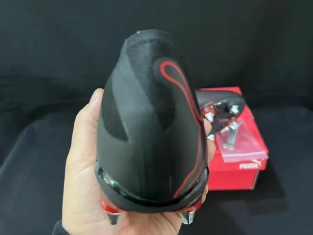 Puma Future Z কালো লাল ফার্ম গ্রাউন্ড ফুটবল জুতা 10