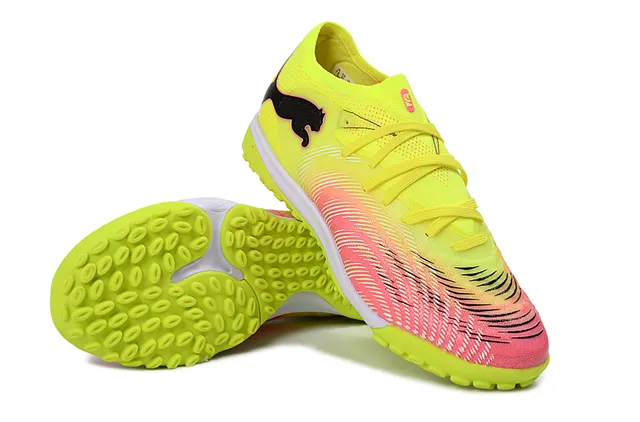 Puma Future Z Zapatos de fútbol para turf amarillo rosa low-cut con upper de gradiente 4