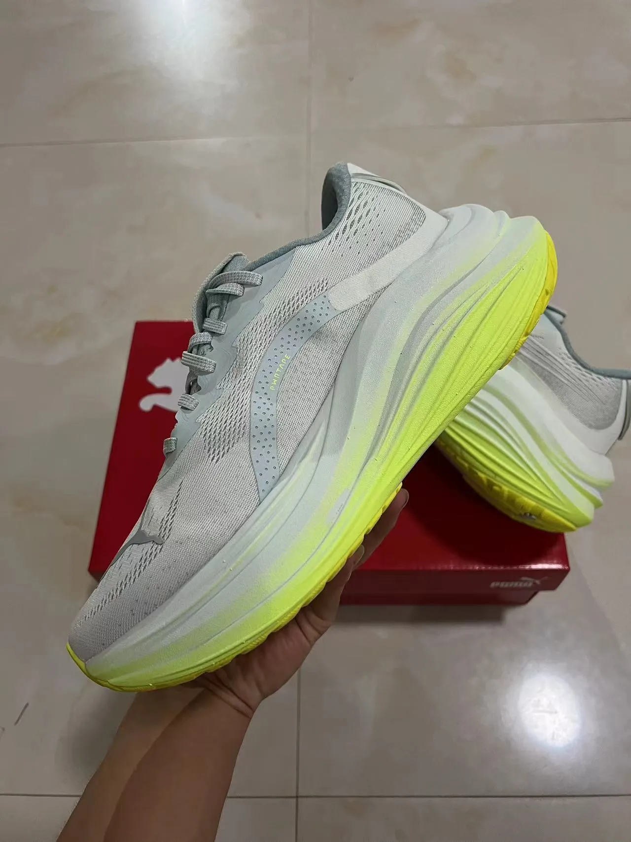 Puma Nitro Elite Gray Yellow Engineered Mesh Upper Sculpted Wave Midsole Running Shoes 5