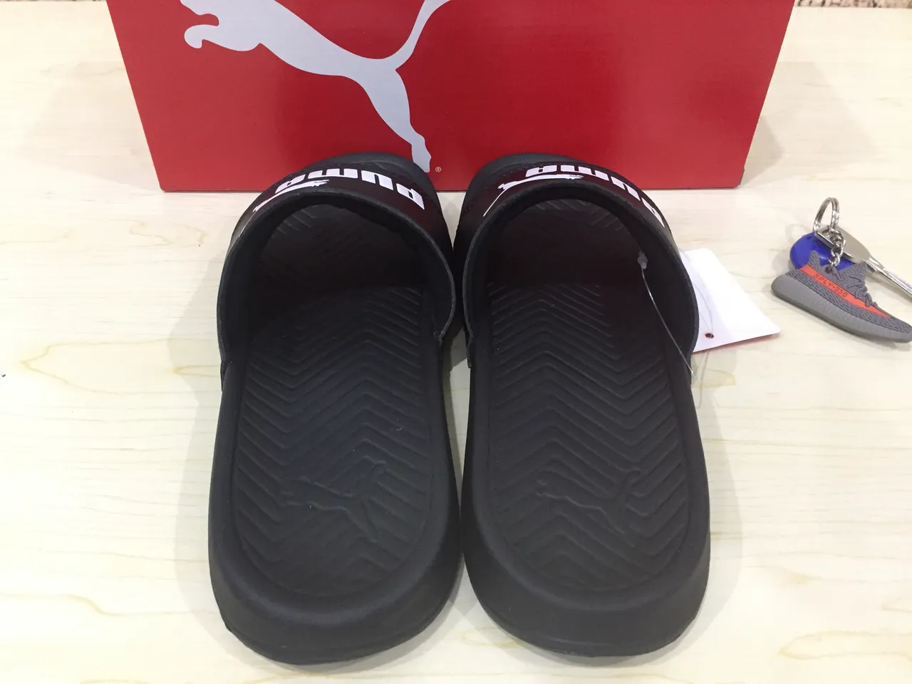 Puma Slide 黑色白色 Logo 拖鞋 3
