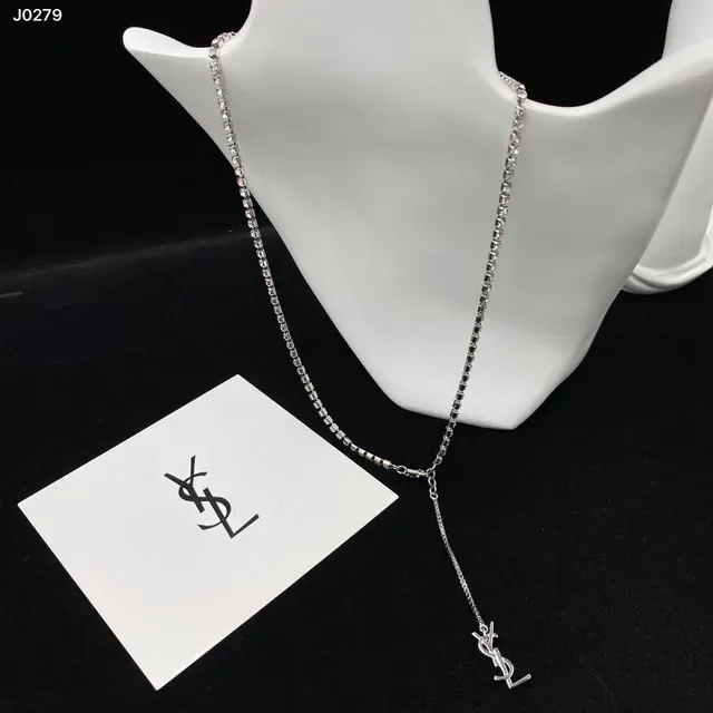 Saint Laurent Monogram Pavé Chain রূপালী স্বচ্ছ ক্রিস্টাল YSL পেন্ডেন্ট নেকলেস 4
