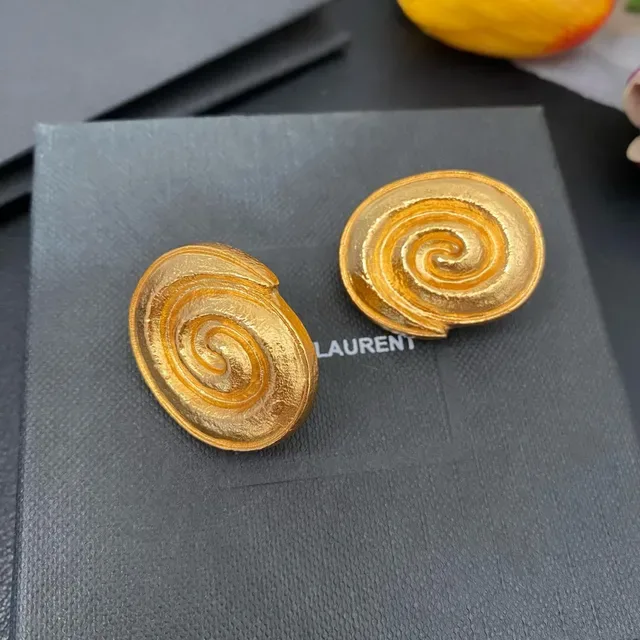 Saint Laurent Spiral Gold Clip-On Earrings 9