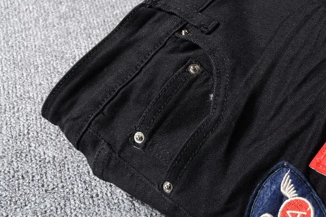 Stussy جينز أسود متعدد الألوان ممزق بقماش مقسم 9