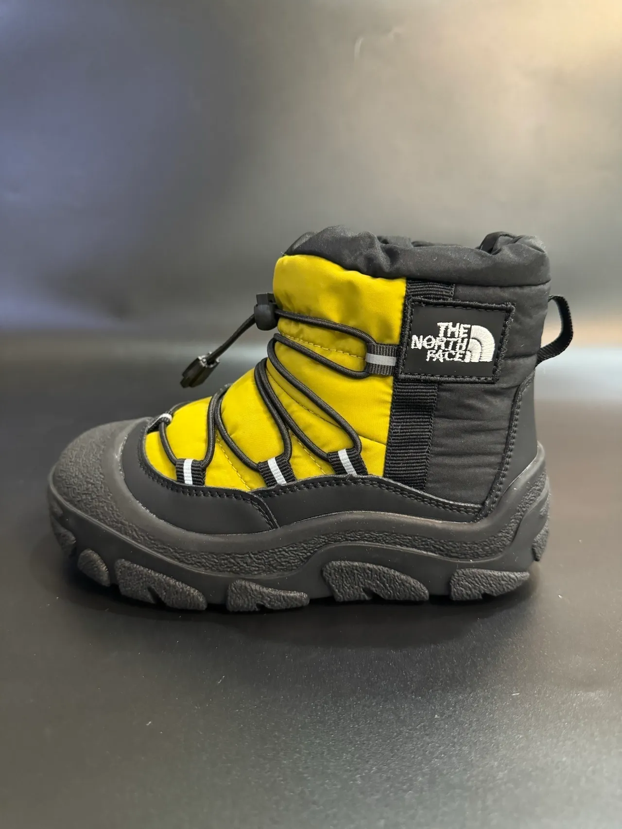 The North Face Negro Blanco Aislado High-Top Sistema de Lacing Bungee Botas de Nieve 5