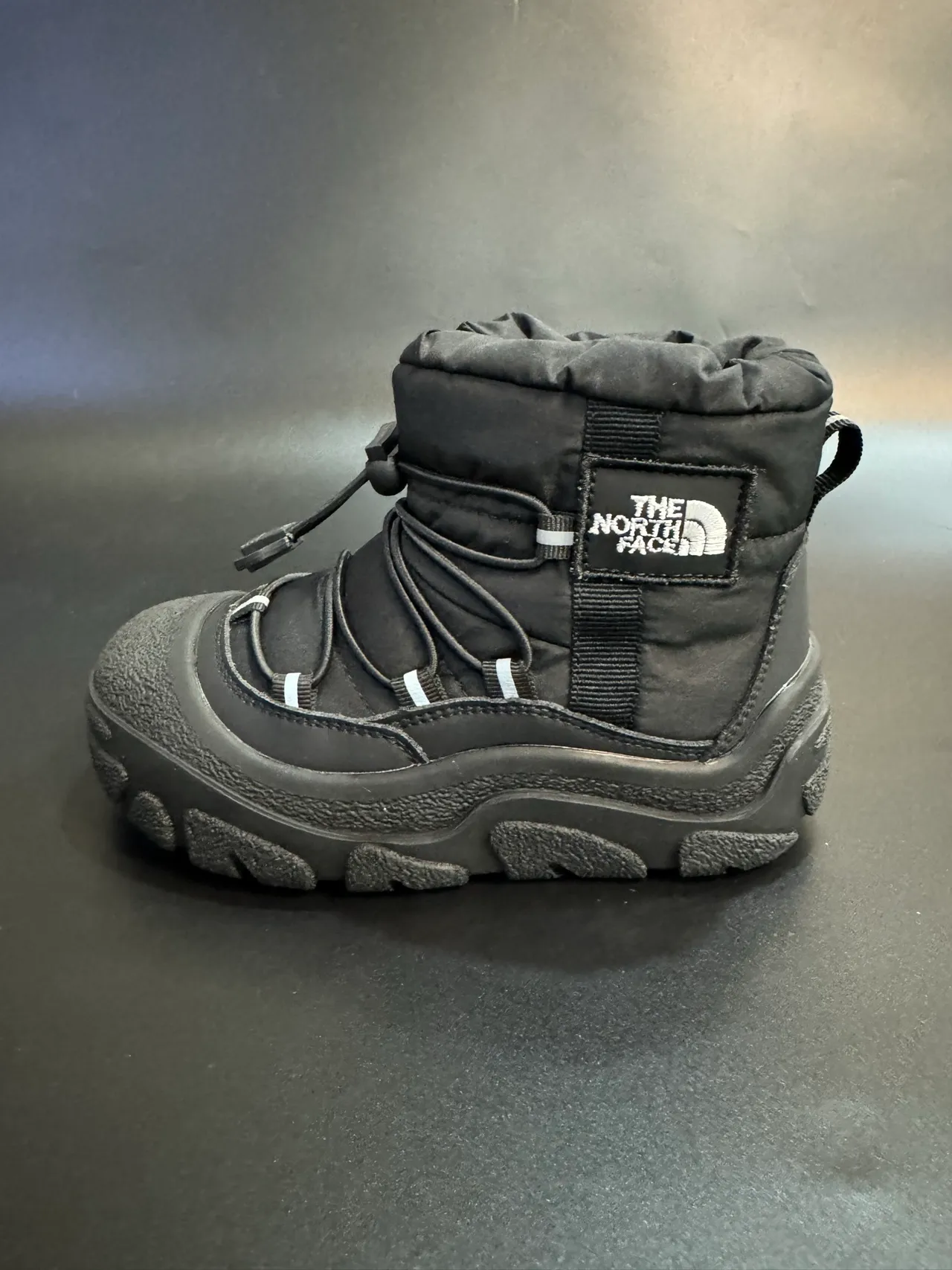 The North Face Negro Blanco Aislado High-Top Sistema de Lacing Bungee Botas de Nieve 6