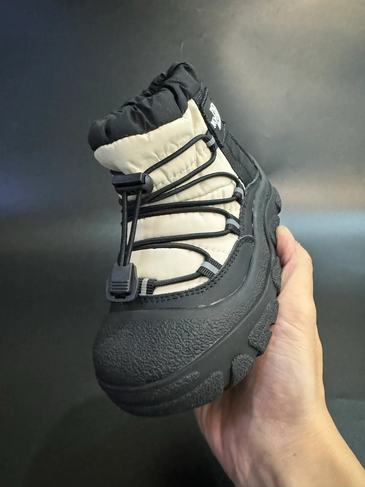 The North Face Negro Blanco Aislado High-Top Sistema de Lacing Bungee Botas de Nieve 18