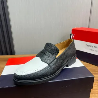Thom Browne Two-Tone Pebbled Leather Penny Loafer