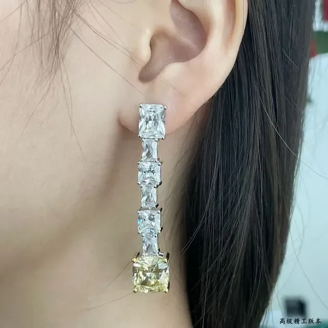 Tiffany & Co. 蓝金线性级联枕形切割终端宝石耳环 8