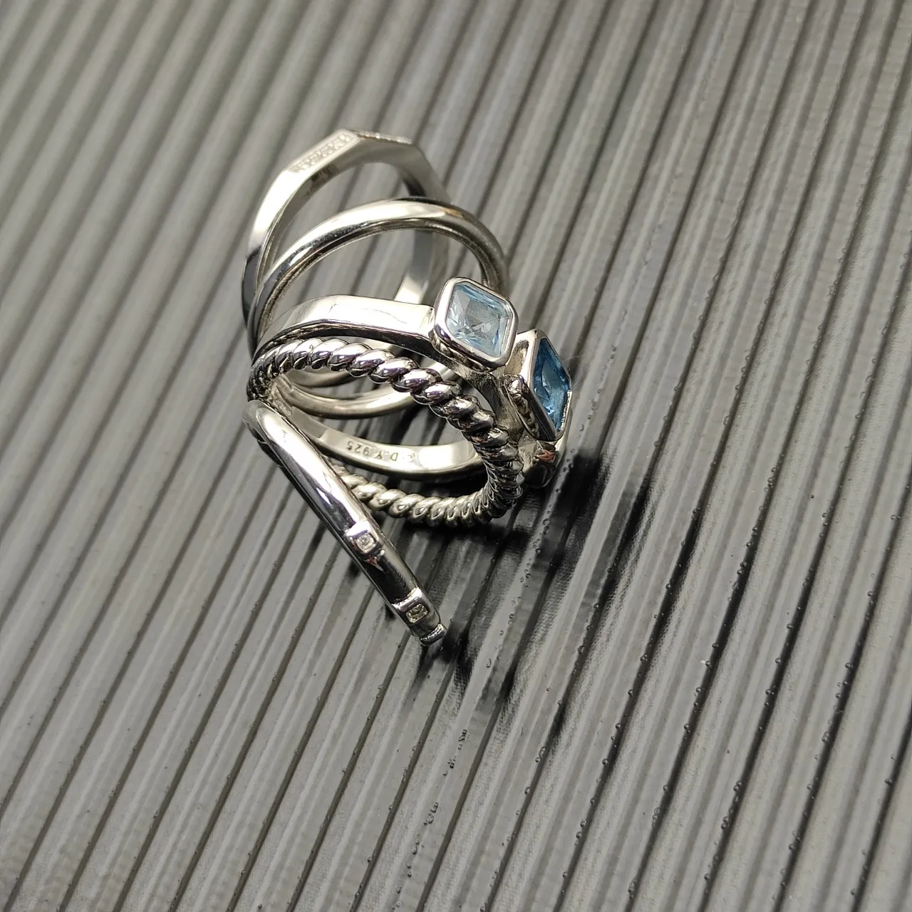 Tiffany & Co. HardWear परतदार एक्वामरीन और डायमंड रिंग 2