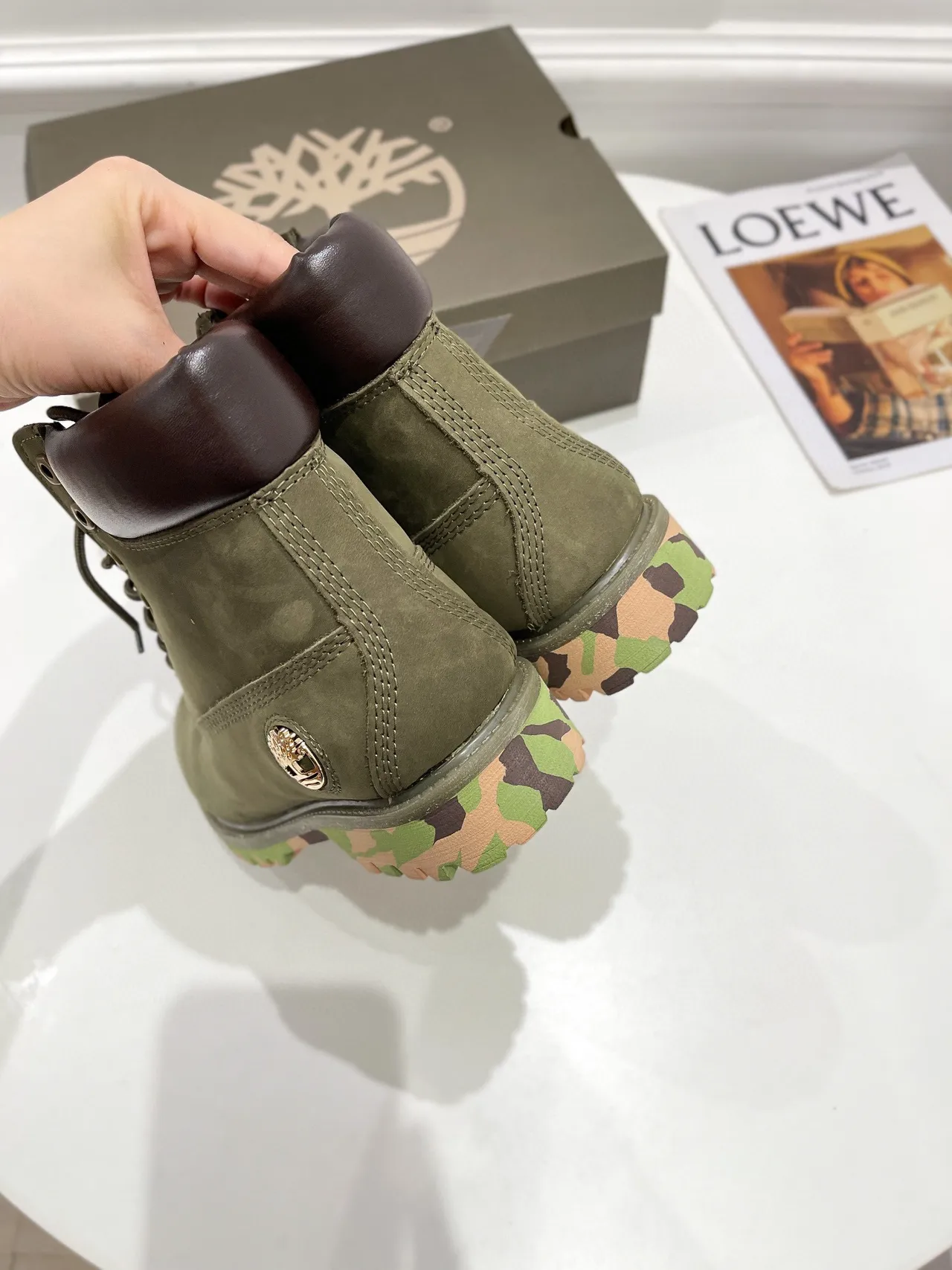 Timberland 军绿色 棕色 橄榄色 麂皮鞋面 填充皮领 工作靴 3
