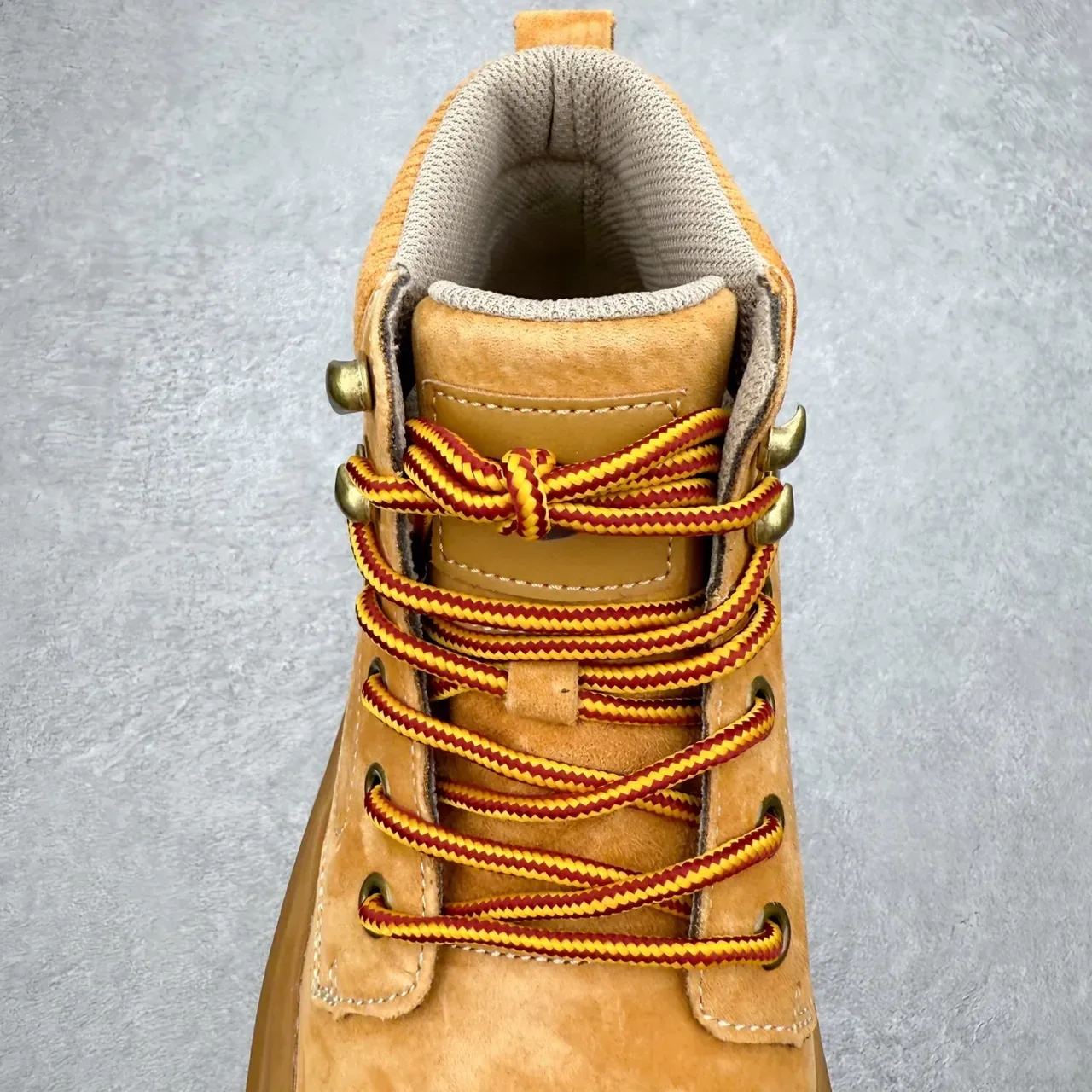 UGG 棕米色 麂皮 罗纹针织领 踝靴 4