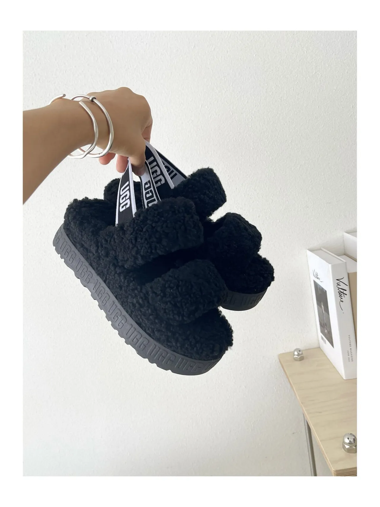 UGG Fluff Black Fluffy Pom-Pom Slippers 5