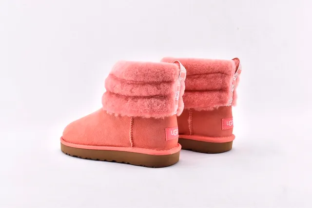 UGG Fluff Mini क्विल्टेड कॉरल पिंक बर्फीली बूट 14