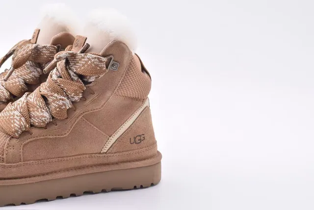 UGG Bottine de Neige en Daim à Doublure de Pelage 6
