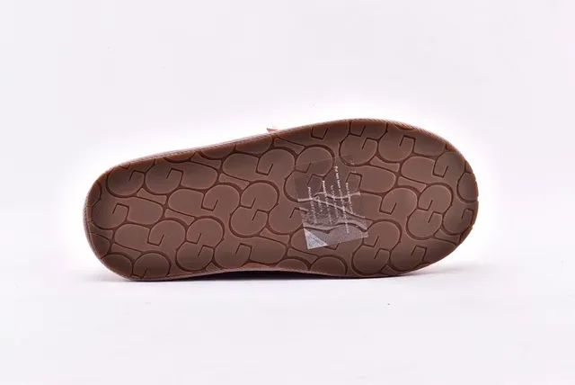 UGG মিনি বেলি বো বেইজ স্যুয়েড এনকেল বুটস 13